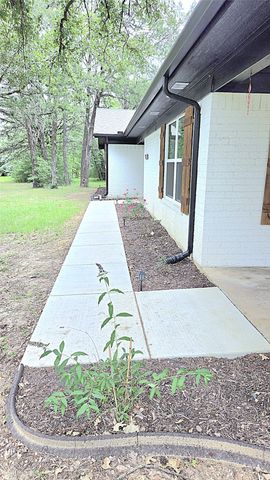 108 County Road 1102, Streetman, TX 75859