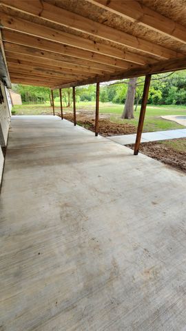 108 County Road 1102, Streetman, TX 75859