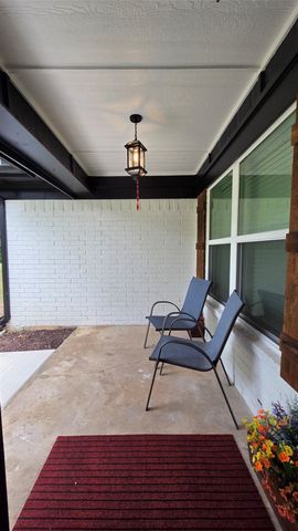108 County Road 1102, Streetman, TX 75859