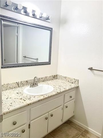 251 South Green Valley Parkway 3321, Henderson, NV 89012