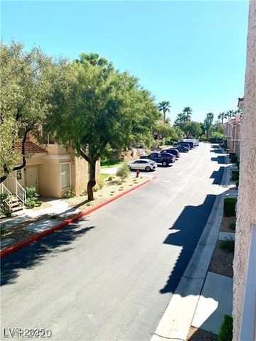 251 South Green Valley Parkway 3321, Henderson, NV 89012