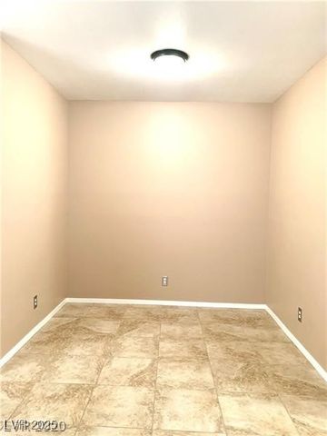 251 South Green Valley Parkway 3321, Henderson, NV 89012