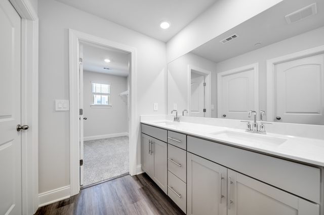 204 Douglas Bend Rd Unit 405, Gallatin, TN 37066