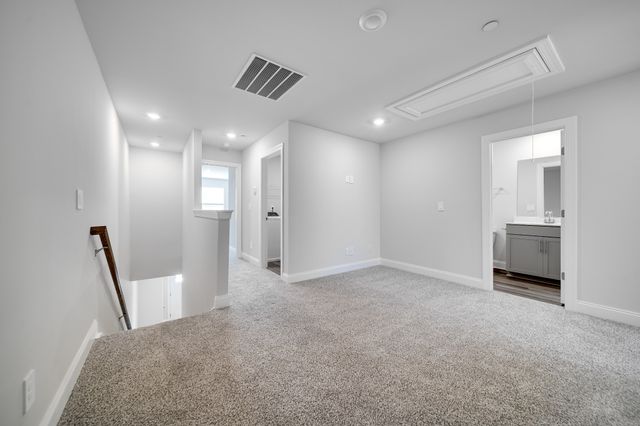 204 Douglas Bend Rd Unit 405, Gallatin, TN 37066