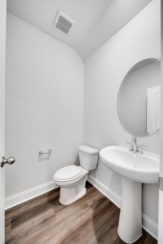 204 Douglas Bend Rd Unit 405, Gallatin, TN 37066