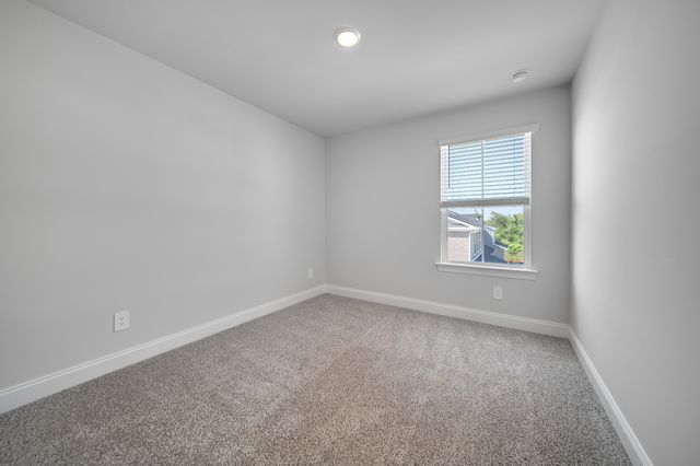 204 Douglas Bend Rd Unit 405, Gallatin, TN 37066