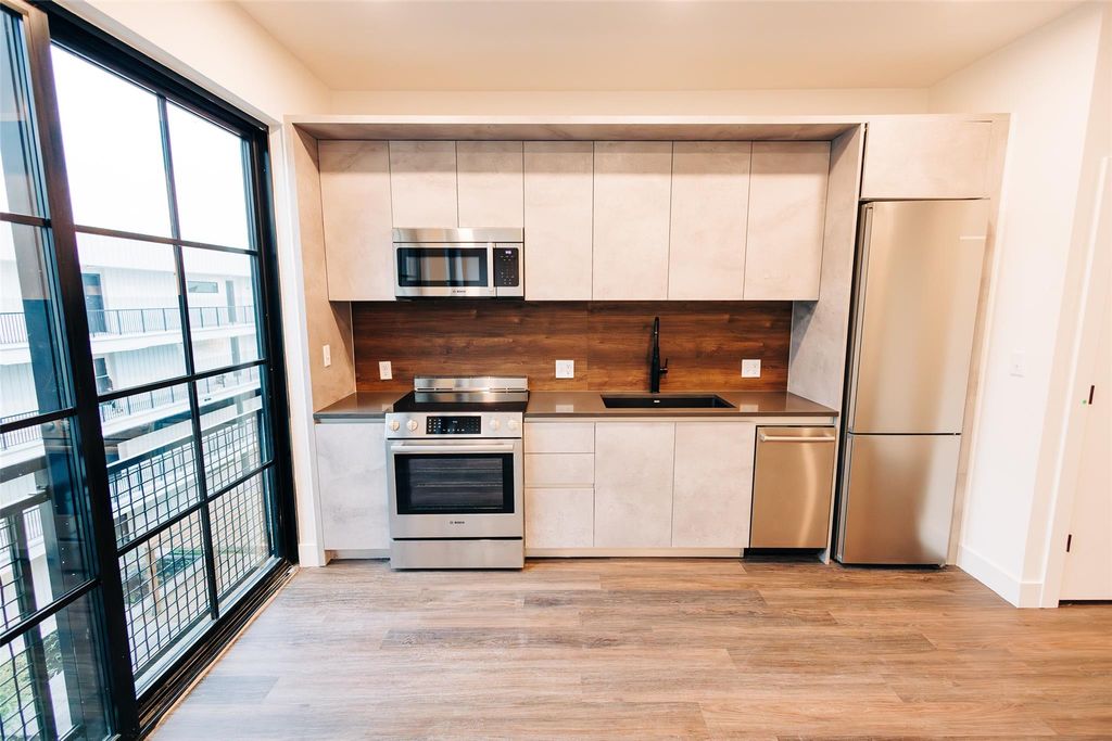 4315 S Congress Ave 520, Austin, TX 78745