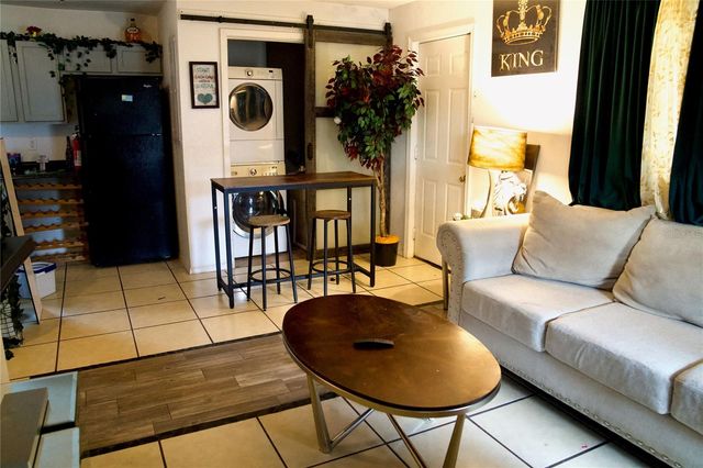 1537 JEFFERSON DRIVE, Mount Dora, FL 32757