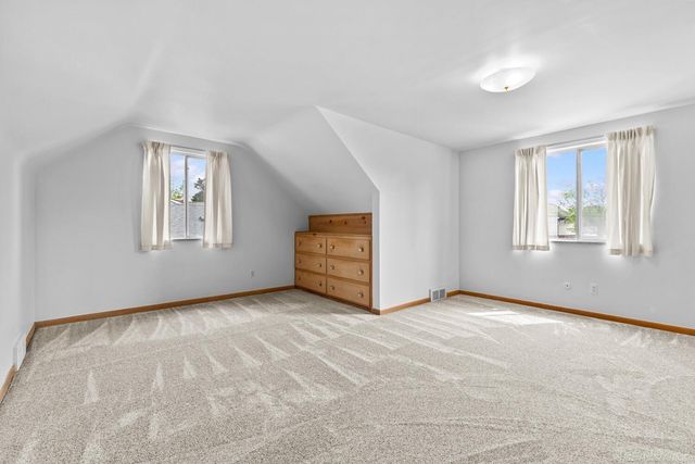 28400 Rosebriar Street, Saint Clair Shores, MI 48081
