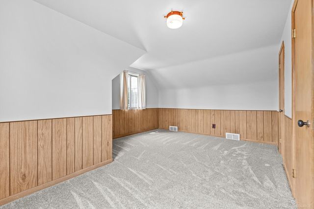 28400 Rosebriar Street, Saint Clair Shores, MI 48081