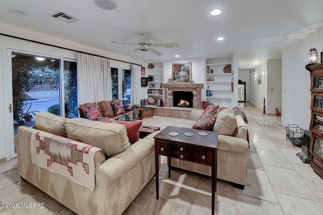 5425 E Placita Hayuco, Tucson, AZ 85718