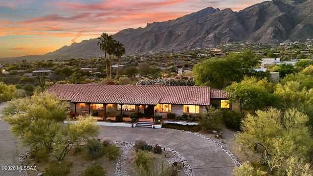 5425 E Placita Hayuco, Tucson, AZ 85718