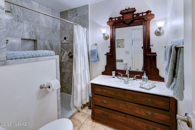 5425 E Placita Hayuco, Tucson, AZ 85718