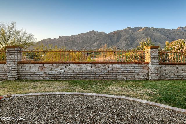 5425 E Placita Hayuco, Tucson, AZ 85718