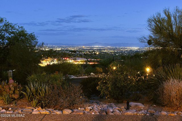 5425 E Placita Hayuco, Tucson, AZ 85718
