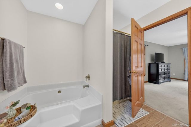 85 Dashville Road, New Paltz, NY 12561