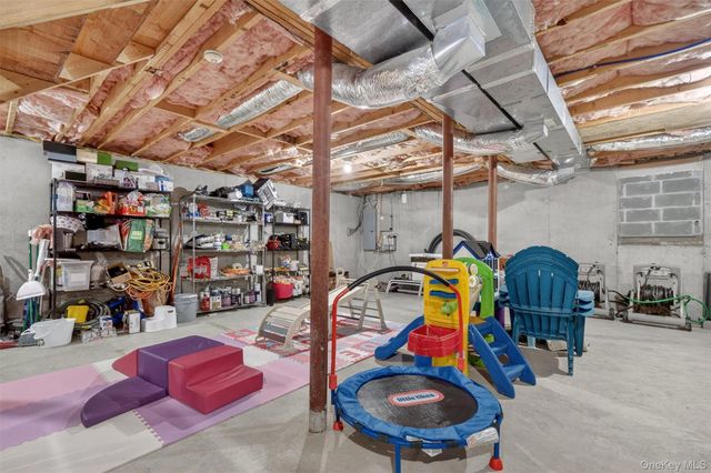 85 Dashville Road, New Paltz, NY 12561