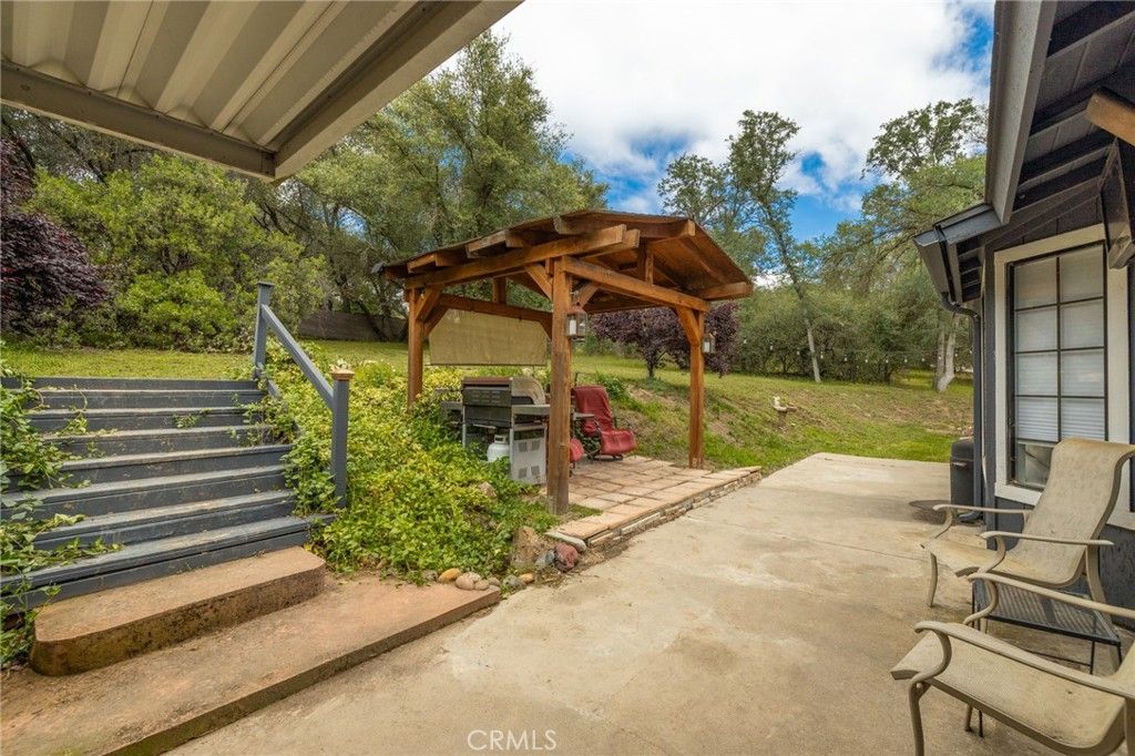 Image 55 of property listing at 46320 Oonay Nation Road, Coarsegold, CA 93614