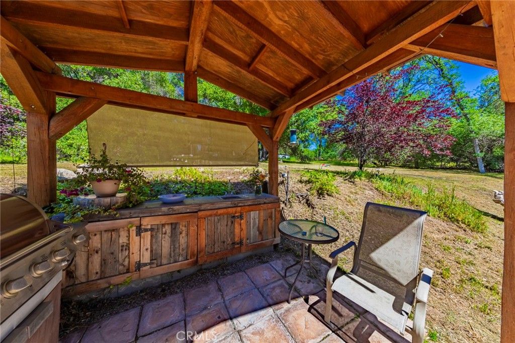 Image 56 of property listing at 46320 Oonay Nation Road, Coarsegold, CA 93614