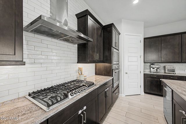 21471 N 102ND Avenue, Peoria, AZ 85382
