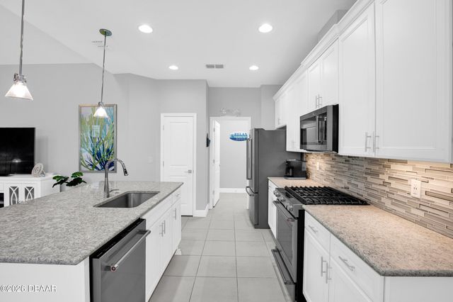 487 Margaritaville Avenue, Daytona Beach, FL 32124