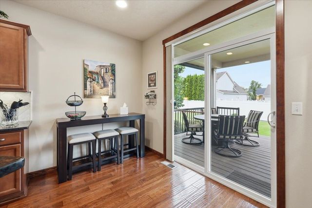 16507 E 10th Ln, Spokane Valley, WA 99037