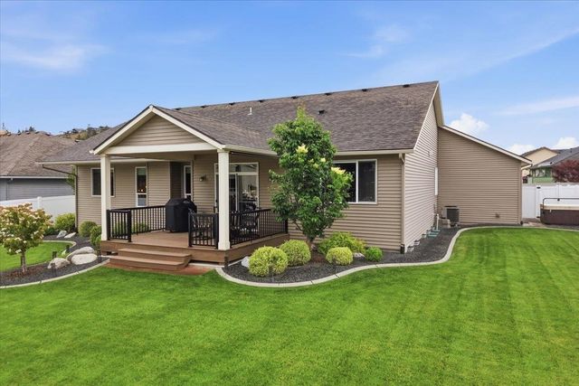 16507 E 10th Ln, Spokane Valley, WA 99037