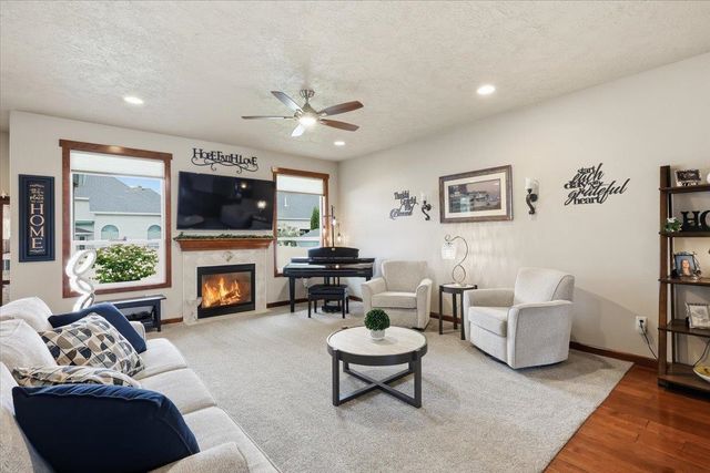 16507 E 10th Ln, Spokane Valley, WA 99037