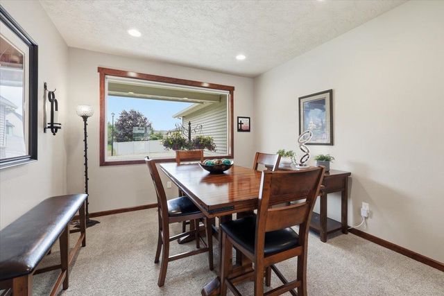 16507 E 10th Ln, Spokane Valley, WA 99037