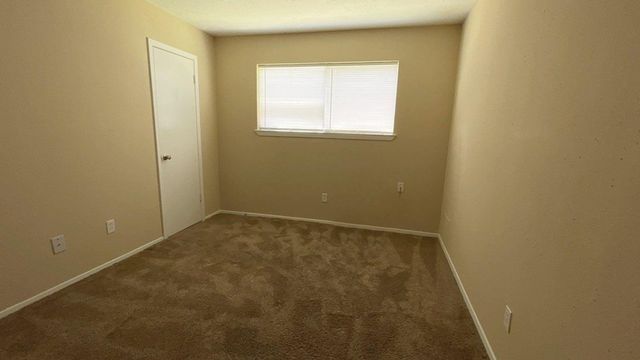 306 Aft Way, Crosby, TX 77532