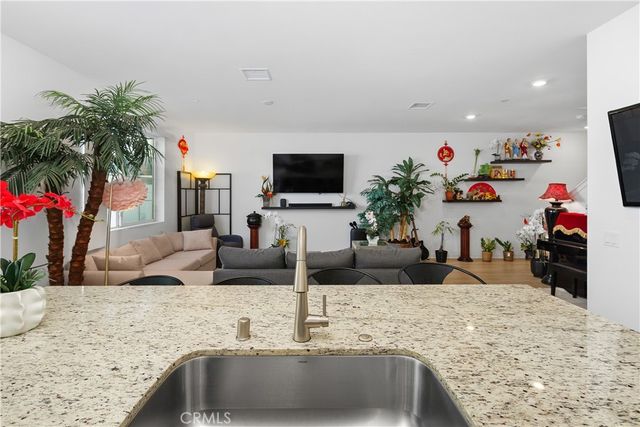 32612 Manhattan, Winchester, CA 92596