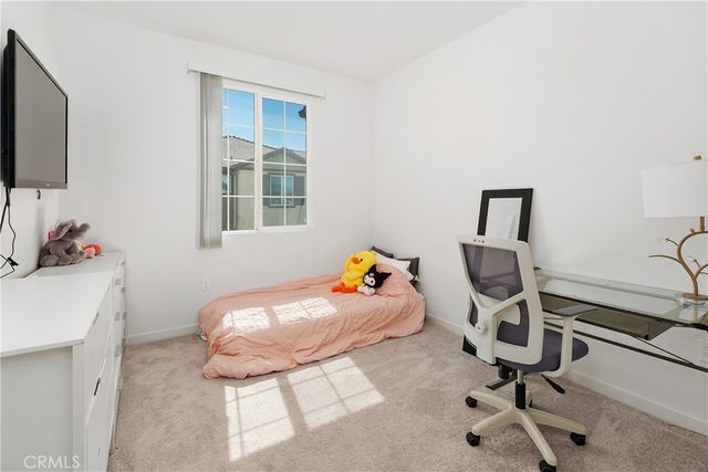 32612 Manhattan, Winchester, CA 92596