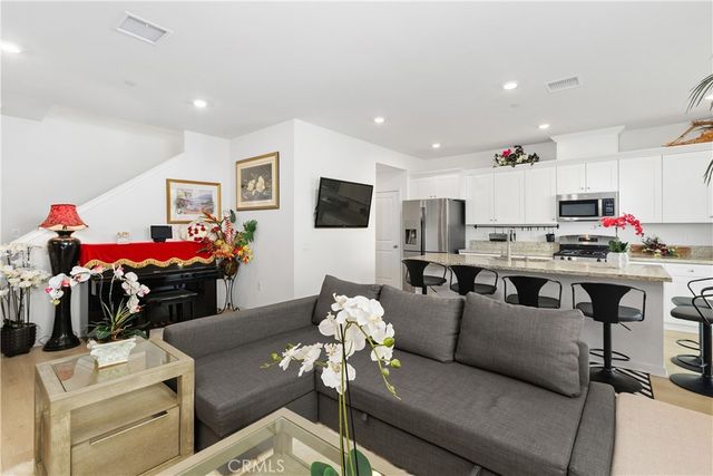 32612 Manhattan, Winchester, CA 92596