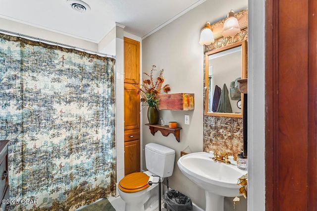 9677 State Hwy 96, Carthage, MO 64836