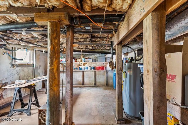 9677 State Hwy 96, Carthage, MO 64836