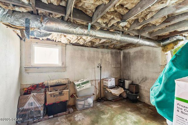 9677 State Hwy 96, Carthage, MO 64836