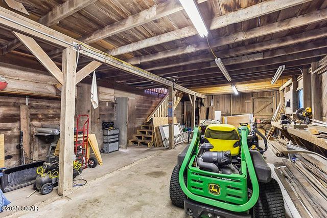 9677 State Hwy 96, Carthage, MO 64836