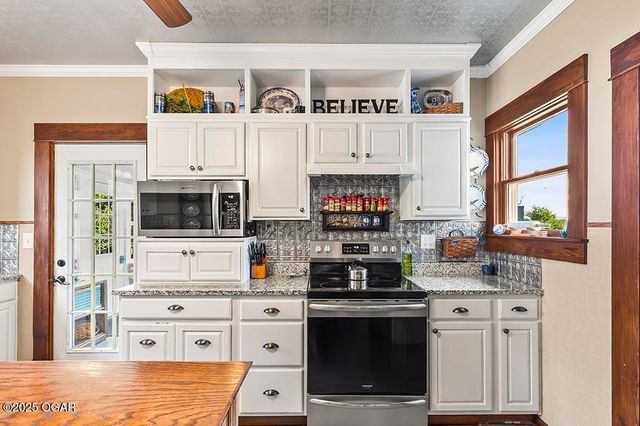 9677 State Hwy 96, Carthage, MO 64836