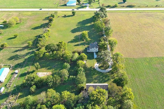 9677 State Hwy 96, Carthage, MO 64836