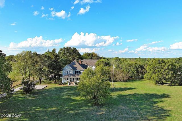 9677 State Hwy 96, Carthage, MO 64836