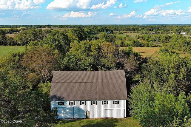 9677 State Hwy 96, Carthage, MO 64836