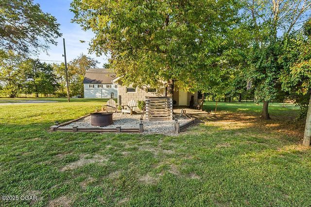 9677 State Hwy 96, Carthage, MO 64836