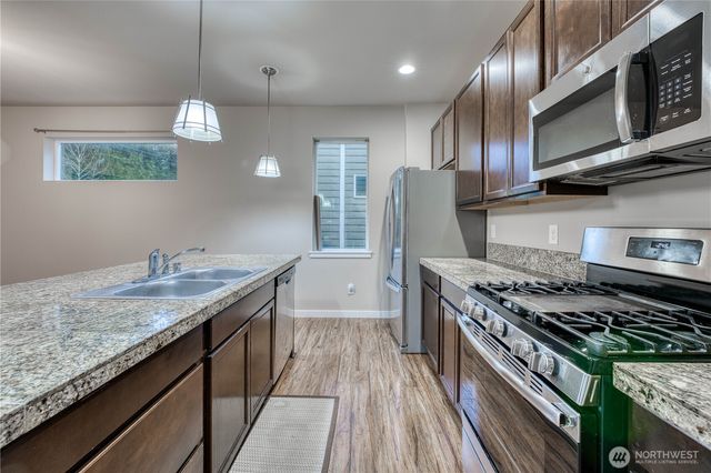 10330 White Deer Place, Silverdale, WA 98383