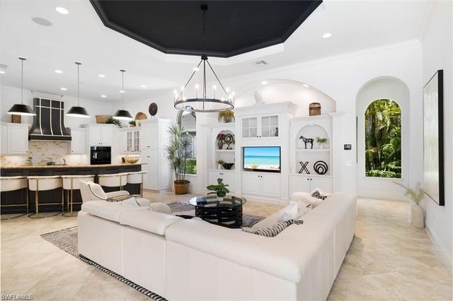 18580 Verona Lago DR, Miromar Lakes, FL 33913