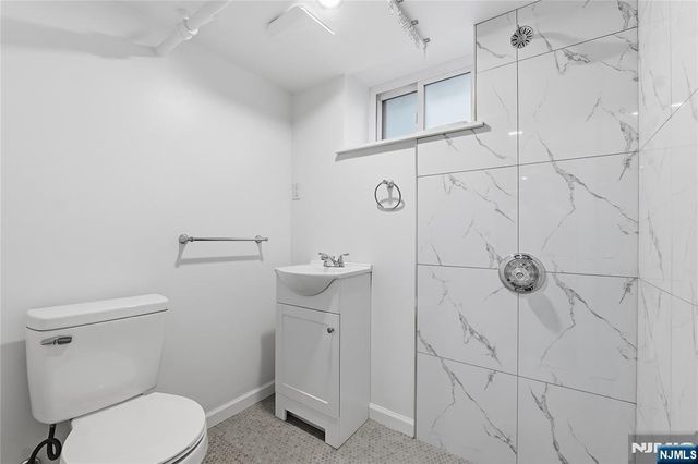 197 Krone Place, Hackensack, NJ 07601