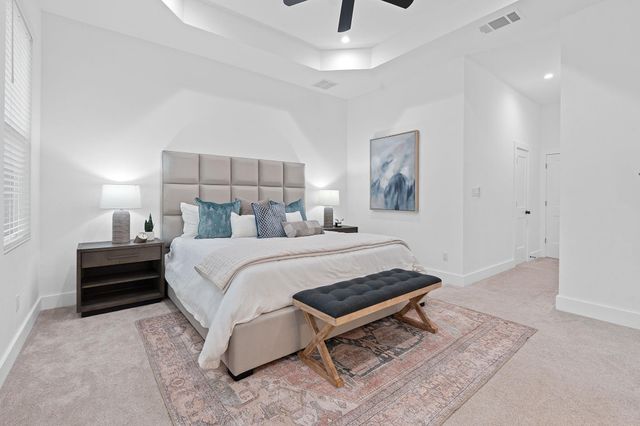 103 Mills XING, Bastrop, TX 78602