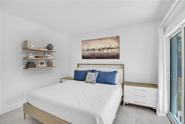 1916 Ocean Drive, Vero Beach, FL 32963