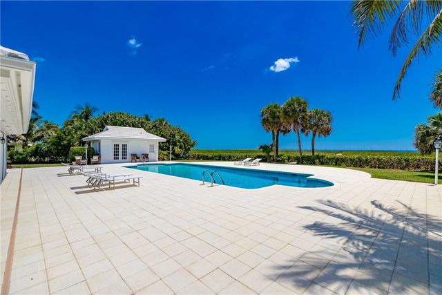 1916 Ocean Drive, Vero Beach, FL 32963