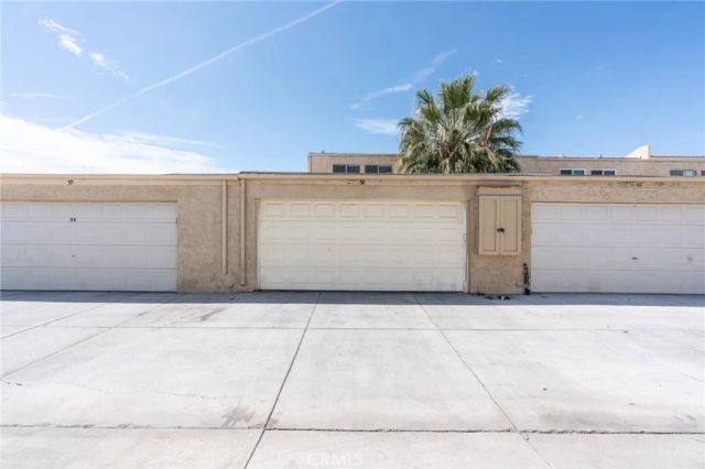 16465 Green Tree Boulevard 58, Victorville, CA 92395