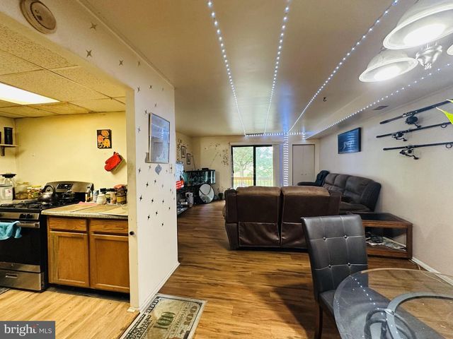 7525 CALVERT ST, Philadelphia, PA 19152